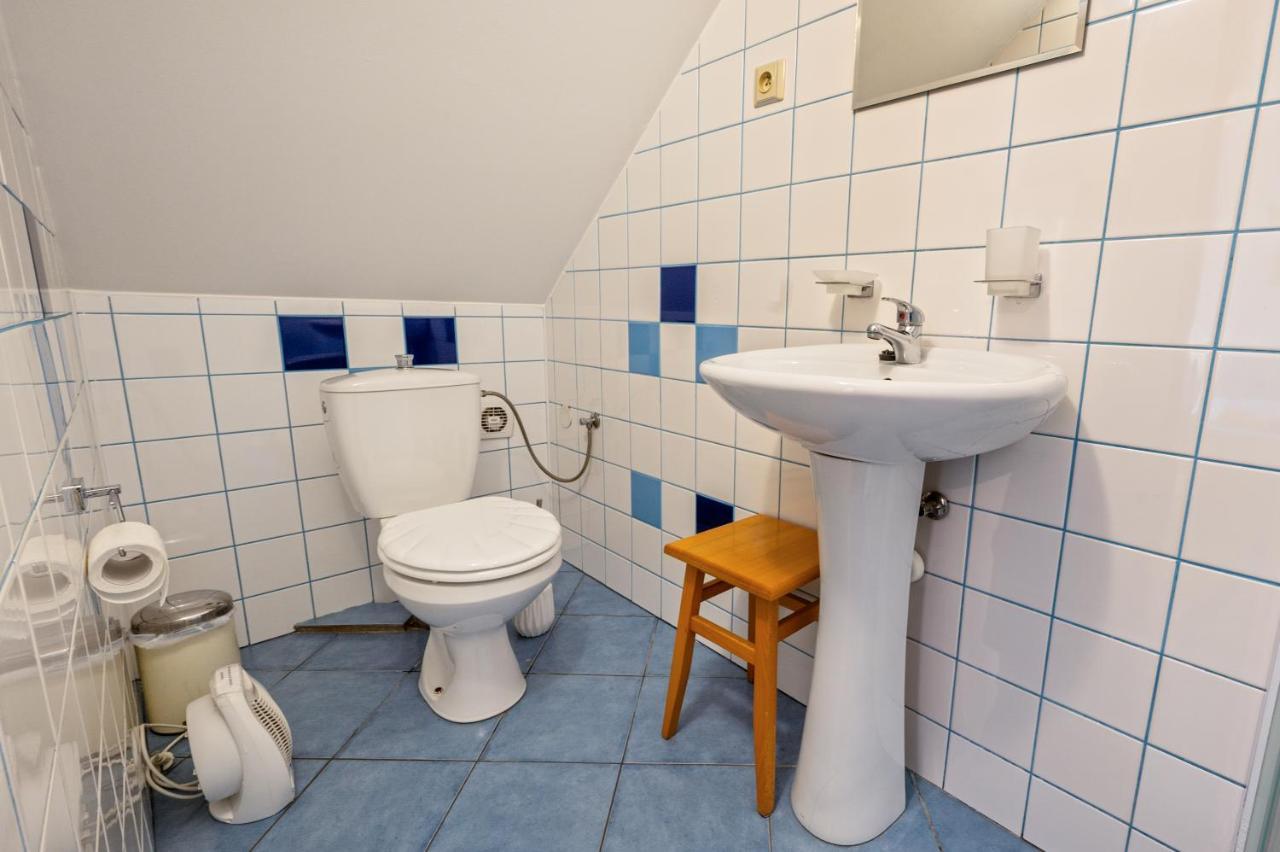 Penzion U Kostela Mikulčice Exteriör bild