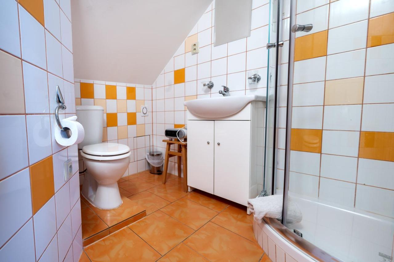 Penzion U Kostela Mikulčice Exteriör bild